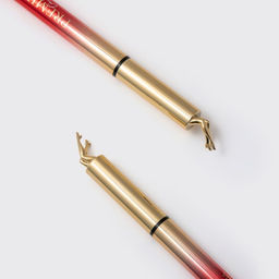 Vivienne Sabo Подводка для глаз с мерцанием Grande Premiere 01  фото 6