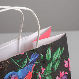 Цена за 3 шт. Пакет подарочный крафт, упаковка, С 8 марта, 28?32?15 см