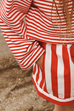 LIMITED EDITION STRIPED CROPPED T-SHIRT WITH POCKET - Zara фото 5