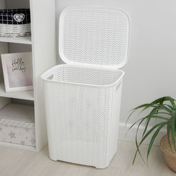 Корзина бельевая «Вязь», 60 л, 44×36×52 см, с крышкой, белая