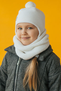 Комплект Шапка вязаная + снуд (Молочный) БУБА