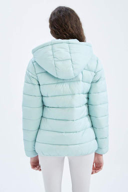 Водоотталкивающая приталенная куртка-пуховик с капюшоном DeFactoFit  фото 10