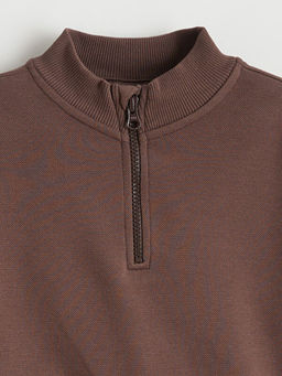 Dik Yaka Erkek ?ocuk Sweatshirt