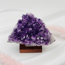 Друза Аметиста на подставке