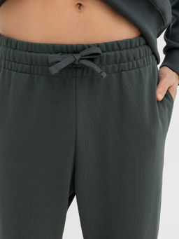 Брюки мужские джоггеры в зеленом цвете темный лес 181222