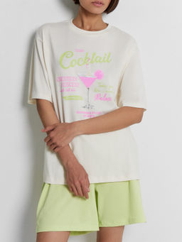 КОМПЛЕКТ ЖЕНСКИЙ (ДЖЕМПЕР, ШОРТЫ)