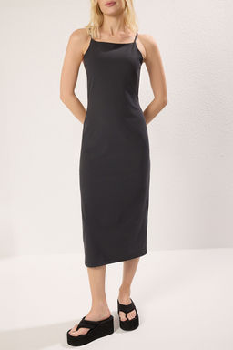 TRENDYOLMILLA Yag Yesili Kare Yaka Bodycone/Vucuda Oturan Midi Orme Elbise TWOSS25EL00082