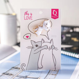 Брошь «Котенок» взъерошенный, белая в золоте