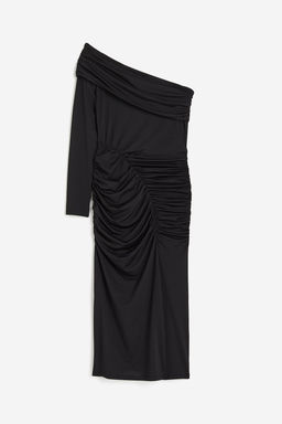 Vestido off-the-shoulder drapeado
