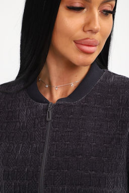 Бомбер на молнии 001