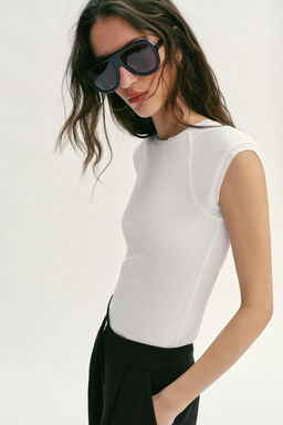 CAMISETA EFECTO LAVADO MANGA RANGL?N / Blanco - Zara фото 3