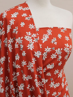 Штапель Жасминовые цветочки на кирпично-терракотовом, ш.1.43м, вискоза-100%, 100гр/м.кв - Купава фото 3