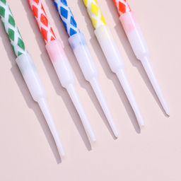 Свечи в торт Ромбик с подставкой, 14 см, 8 шт - Страна карнавалия фото 6