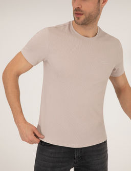 Bej Slim Fit Dokulu Bisiklet Yaka Ti__rt