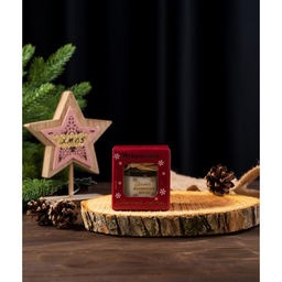 Свеча новогодняя в банке «Зима - волшебное время», аромат ваниль, 5×5.5×5.5 см