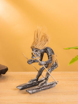 Сувенир «Абориген лыжник», 13×13×6.5 см, дерево
