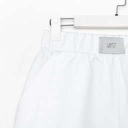 Костюм женский (толстовка, шорты) MIST, размер 40-42, белый