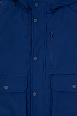 Erkek _ocuk Mavi Kaban Sepette S_rpriz _ndirim