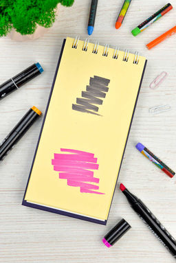 Скетчпад 105х210 мм, 80 л, блок - 3 цвета (серый,белый,кремовый) 80 г/м?, арт. 62766 СТЕКЛЯННЫЙ МИШКА /обложка полноцветная печать, твёрдый переплёт, гребень по короткой стороне, матовая ламинация,