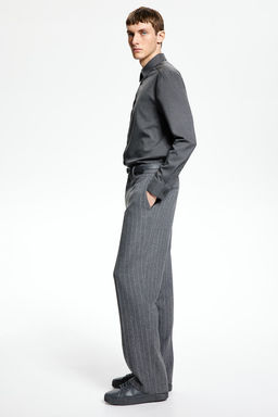 Pantalon de traje en mezcla de lana Relaxed Fit - H&m фото 4