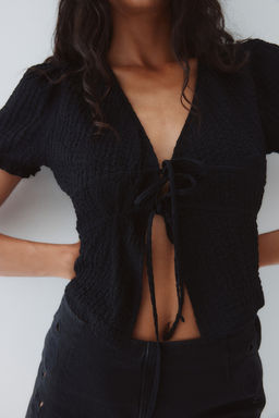 Top arrugado con lazada doble - H&m фото 7