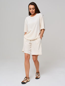 335 Костюм с шортами, велюр, молочный - Knitka wear фото 2