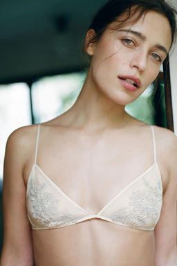 100% SILK LACE TRIANGLE BRA - Zara фото 2