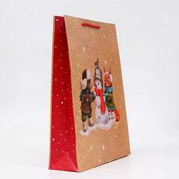 Пакет подарочный новогодний ламинированный «Зверята и снеговик», 33×42.5×10 см