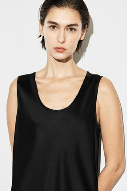 VESTIDO MIDI SATINADO CON CUELLO REDONDO - H&m фото 6