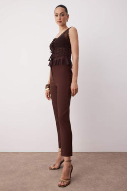 Kahverengi Dokuma Dar Paca S?k/Gece Pantolon TPRAW23PL00000