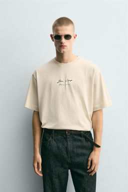 CAMISETA TEXTOS ESTAMPADOS / Crudo / Beige