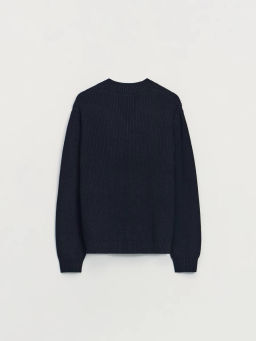 Вязаный джемпер с треугольным вырезом / Zarina  фото 2