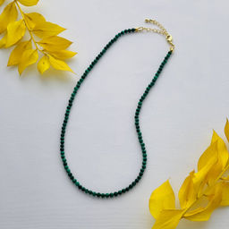 Бусы из Малахита