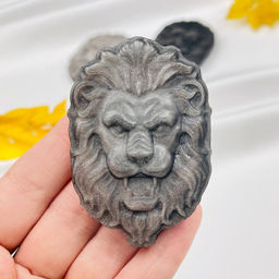 Фигурка "Лев" из серебристого Обсидиана