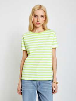 Футболка жен. Ganga фуксия - Concept club фото 3