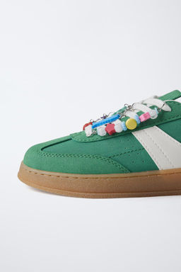 SNEAKERS WITH CHARMS - Zara фото 10