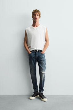RIPPED SKINNY FIT JEANS