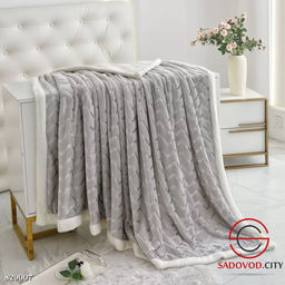 Плед из велсофта в подарочной упаковке