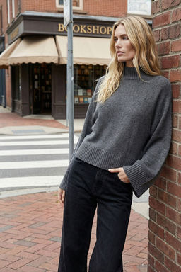 Antrasit Genis Kal?p Ispanyol Kol Triko Kazak TWOAW23KZ01838