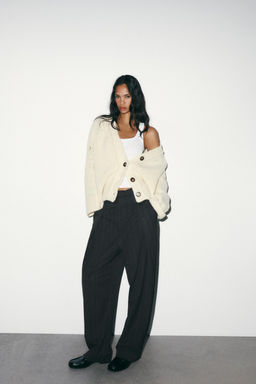 BALLOON STRIPED PLEATED TROUSERS - Zara фото 8