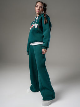 Костюм спортивный