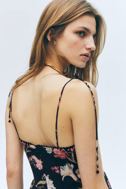 Vestido escalonado en mezcla de lino - H&m фото 4