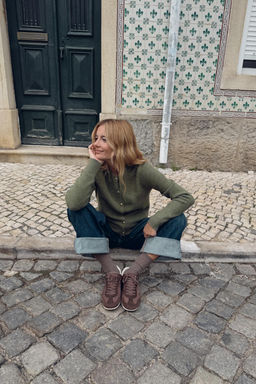 CARDIGAN WITH BALL-SHAPED BUTTONS