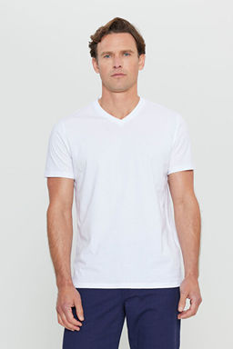Slim Fit Dar Kesim V Yaka Pamuklu K_sa Kollu Beyaz Ti__rt ET4800000001BYZ