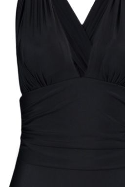 Siyah Dekolteli Drapeli Regular Core Mayo TBESS20MA0294