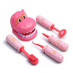 Набор доктор "Лечимся играя-2" в коробке