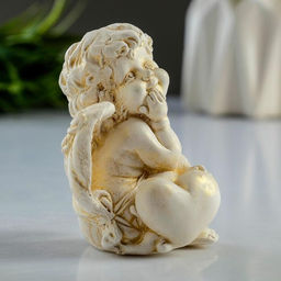 Фигурка гипс Ангел с сердцем, позолота, 6?8?5 см