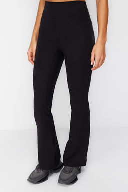 TRENDYOLMILLA Siyah F?rcal? Soft Kumas Ispanyol Paca Yoga Orme Spor Tayt THMSS24TY00019