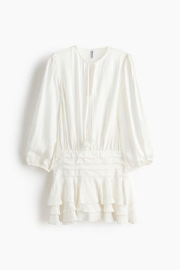 Vestido con falda escalonada