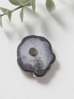 Магнит "Медведь" (вид спереди), 4,5см